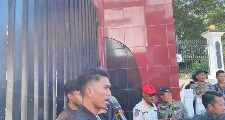 Masril (Sekertaris Umum HMI Cabang Manakarra)